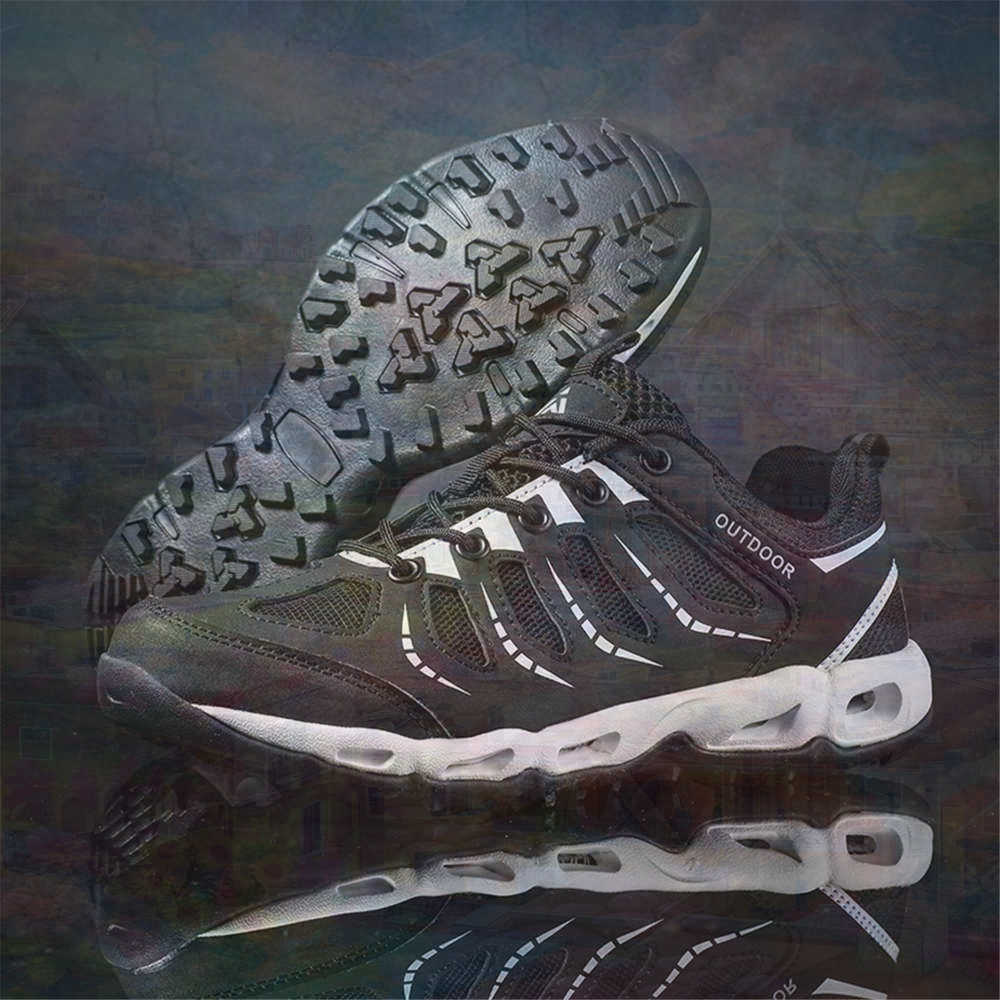 Sumer Round Tip Silver Sneaker - đánh giá và giá Vintage Collectibles Store