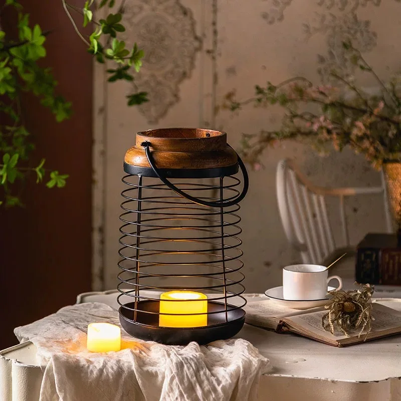 Vintage Iron Candle Holder Lan - đánh giá và giá Collectible Vintage Matches